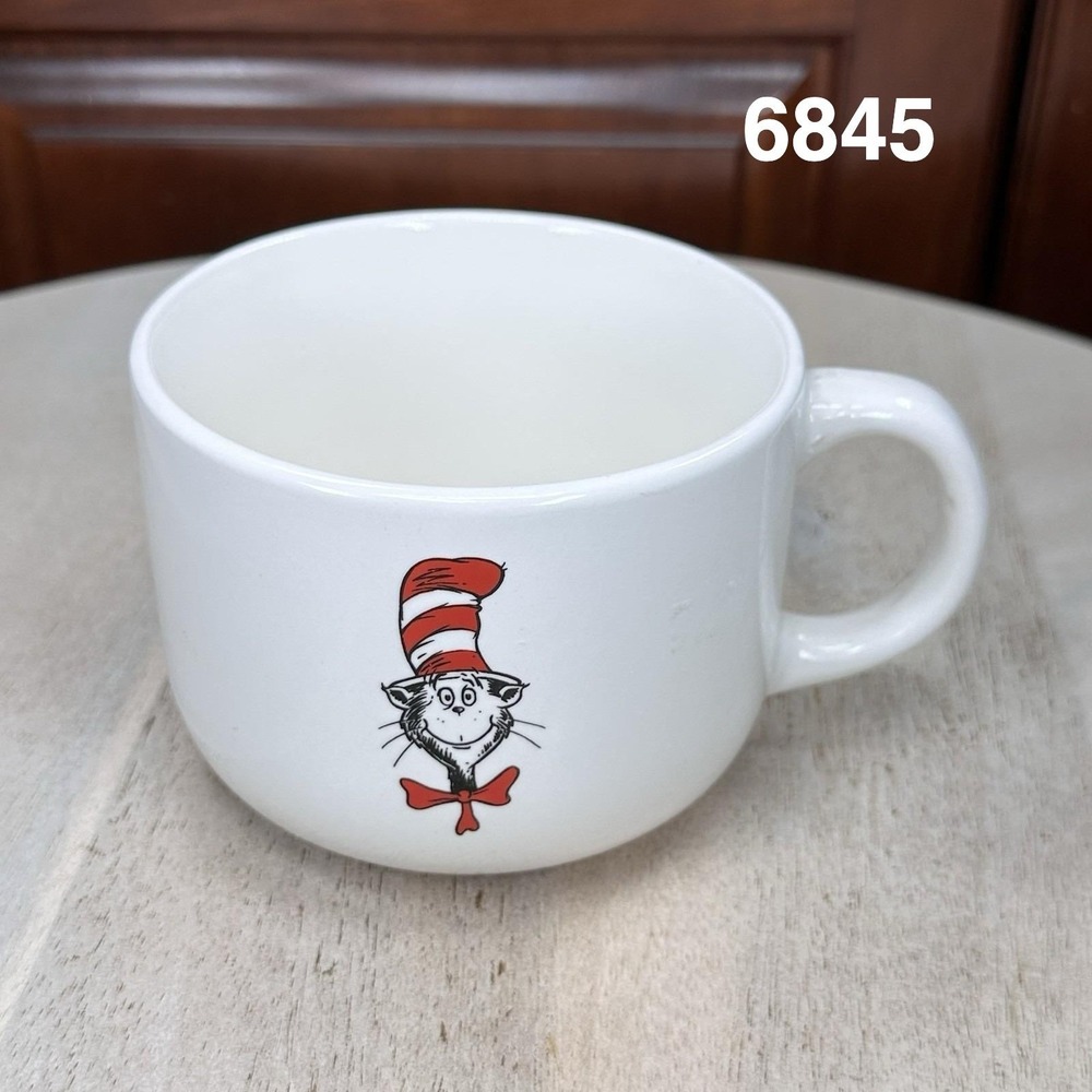 Dr. Seuss Cat in the Hat 20 oz Large Coffee Mug Soup Hot Cocoa White